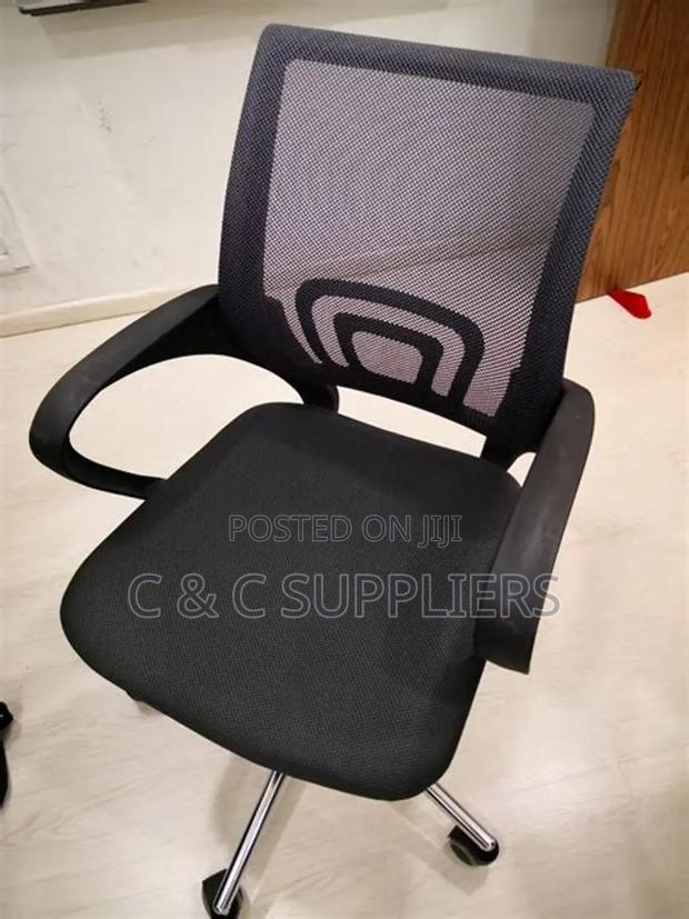 Clerical Office Chair. - thumbnail 2