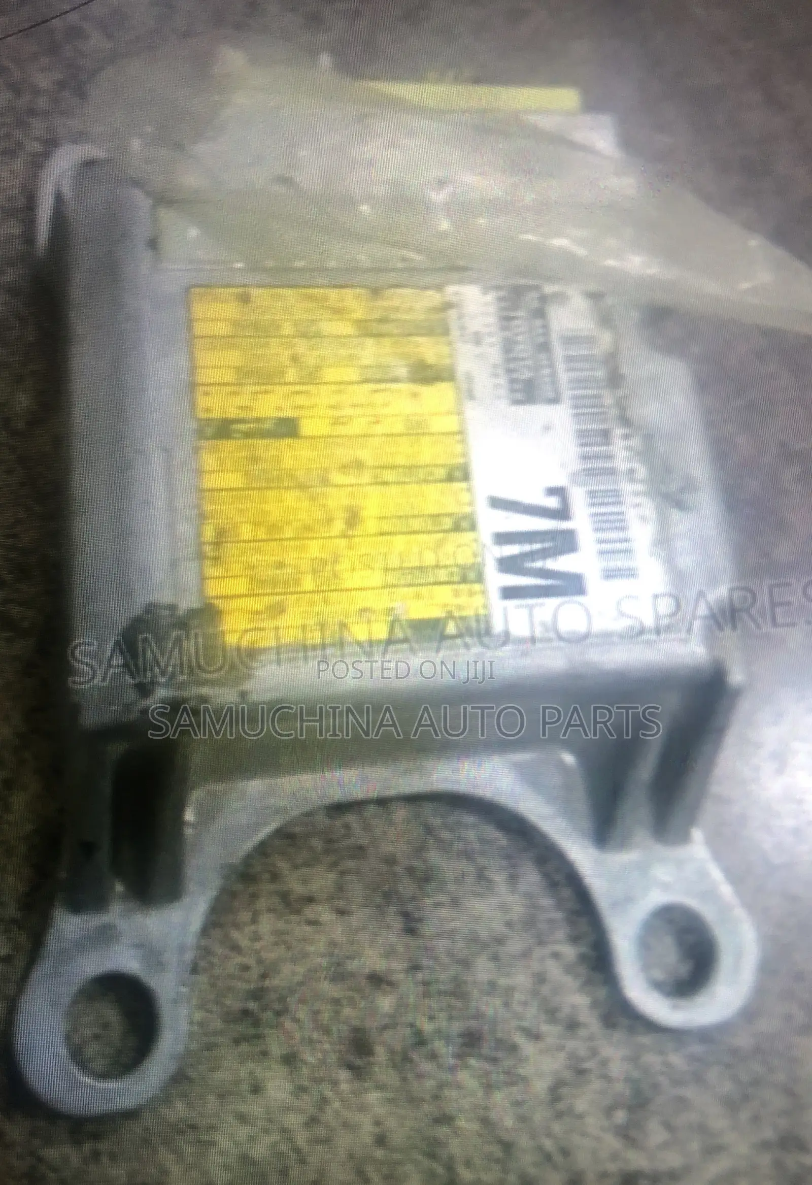 SRS Unit /Airbag Computer Toyota Rumion