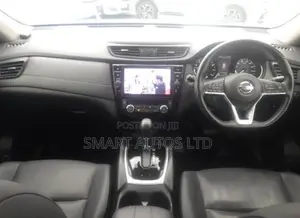 Nissan X-Trail 2.0 Petrol FWD 2019 Silver