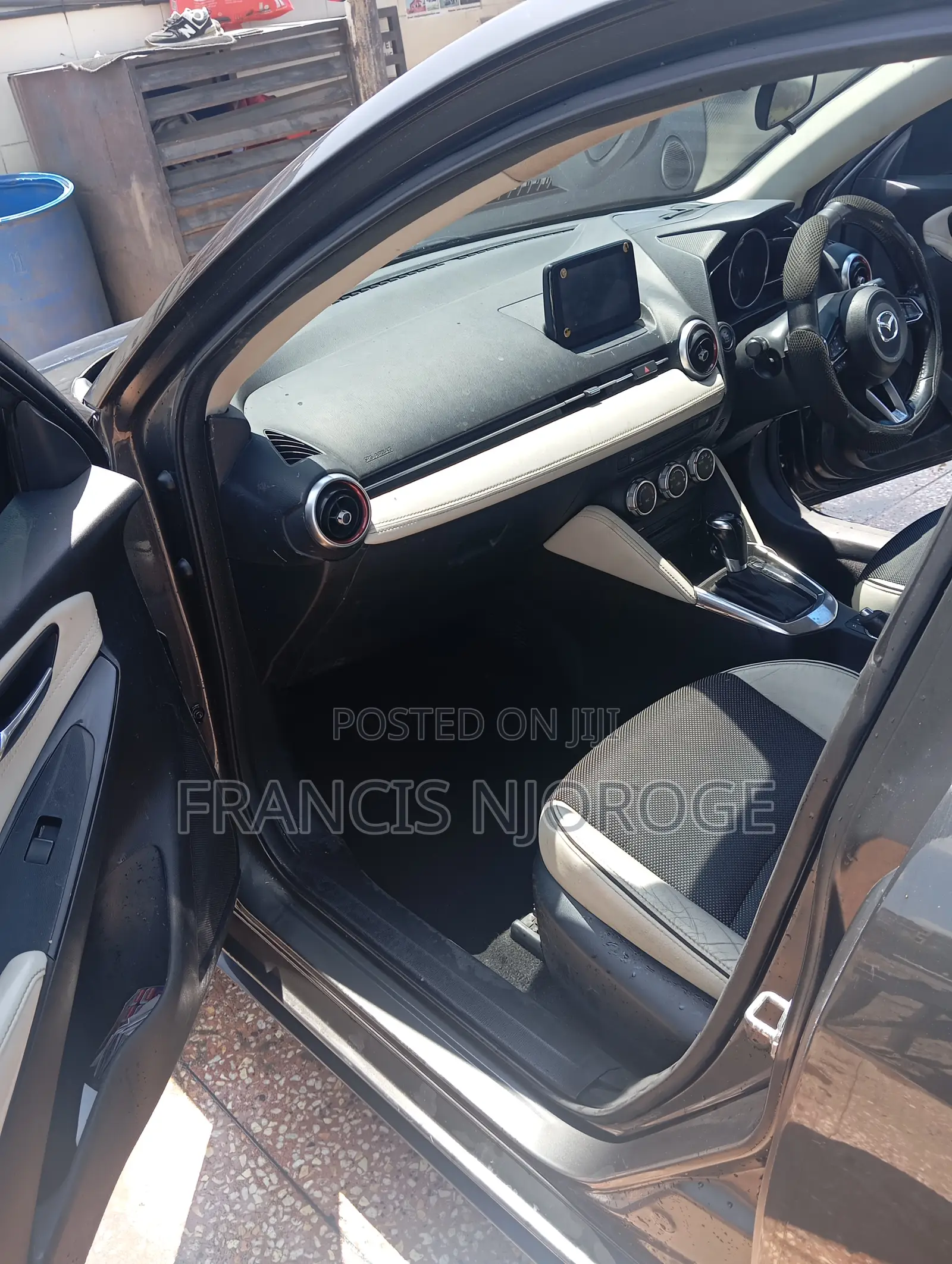 Mazda Demio 2018 Gray