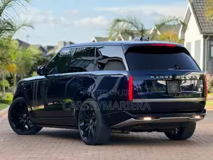 Land Rover Range Rover Vogue 2023 Blue