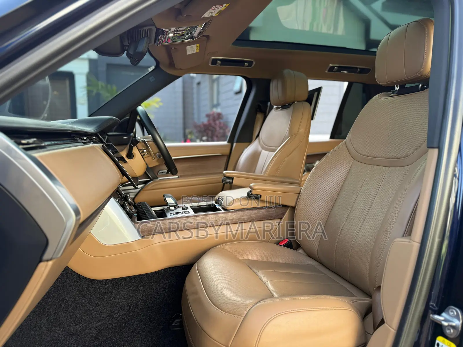 Land Rover Range Rover Vogue 2023 Blue
