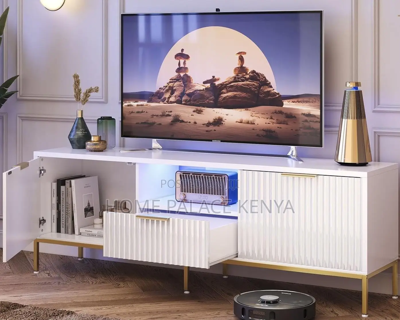 Tv Cabinet: Whited Carved Fluted Tv Stand With Gold Accents