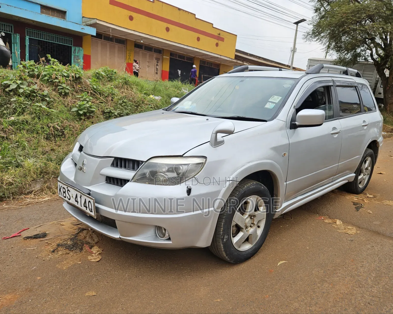 Mitsubishi Airtrek 2005 Silver