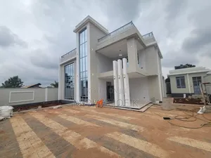 4bdrm Apartment in Mugutha, Kimbo for sale