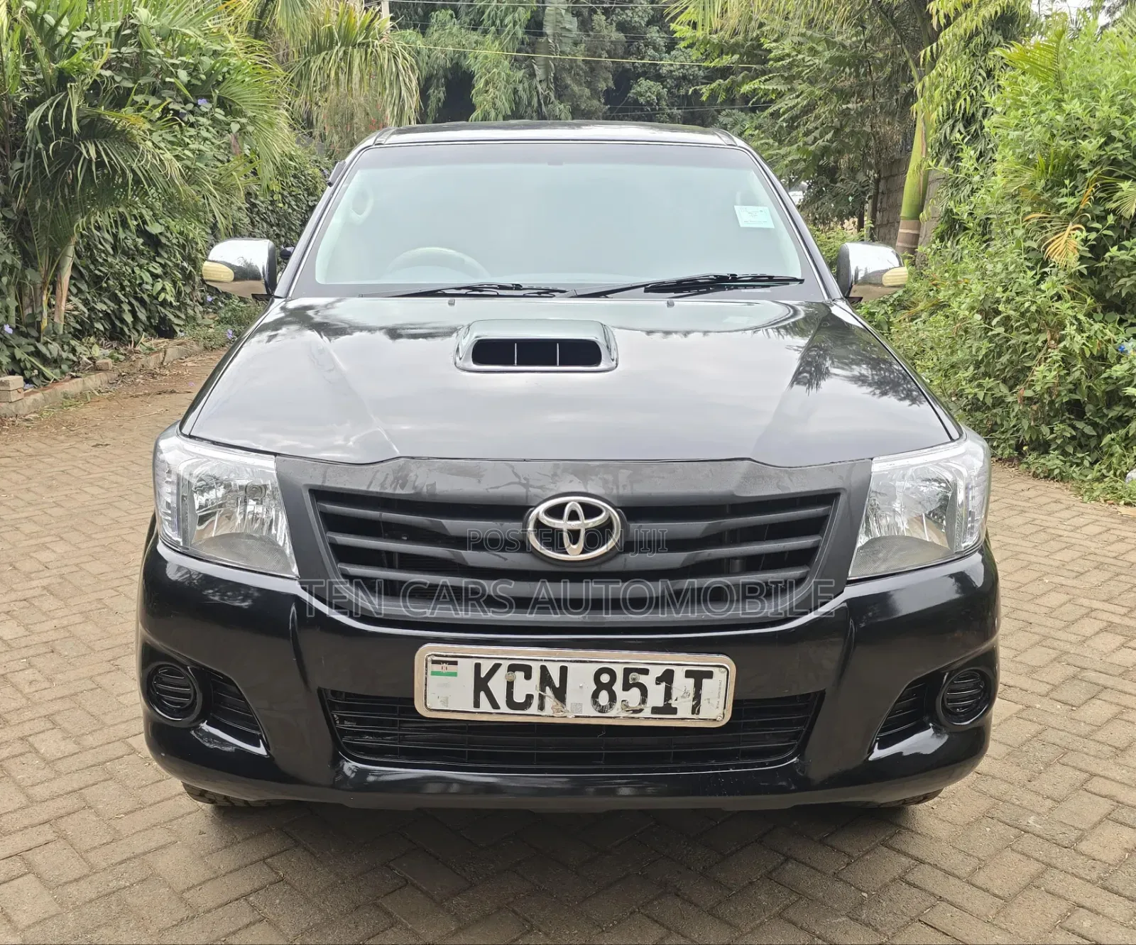 Toyota Hilux 2009 Black