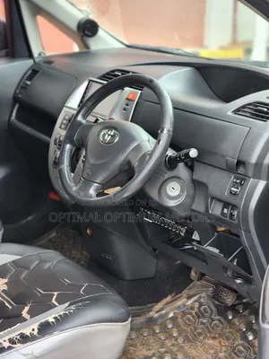 Toyota Ractis 2007 Silver