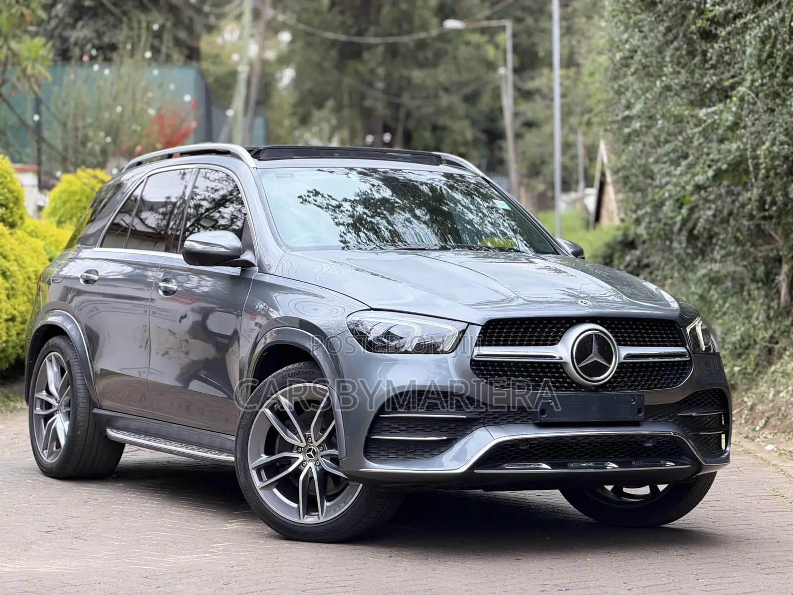 Mercedes-Benz GLE-Class GLE 300d 4MATIC 2020 Gray
