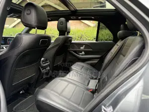 Mercedes-Benz GLE-Class GLE 300d 4MATIC 2020 Gray