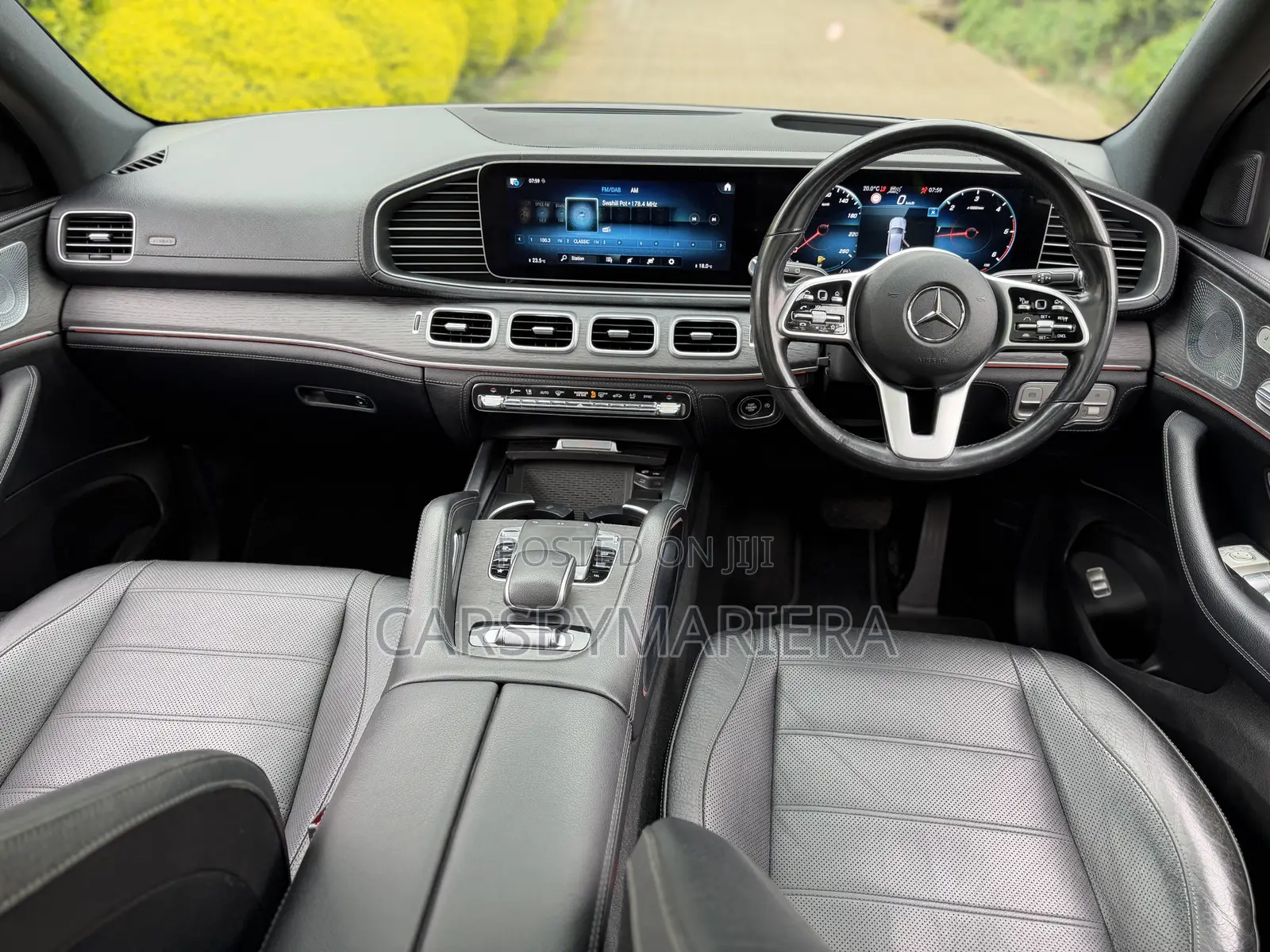 Mercedes-Benz GLE-Class GLE 300d 4MATIC 2020 Gray