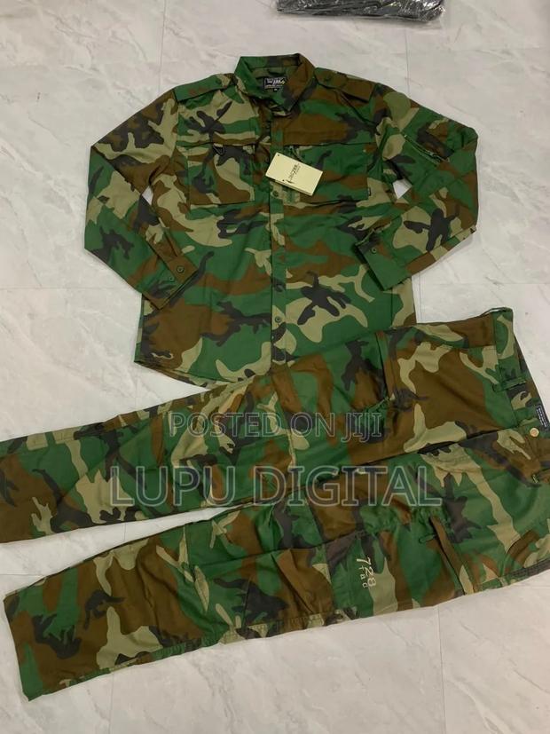 New 728 Uniform - thumbnail 3