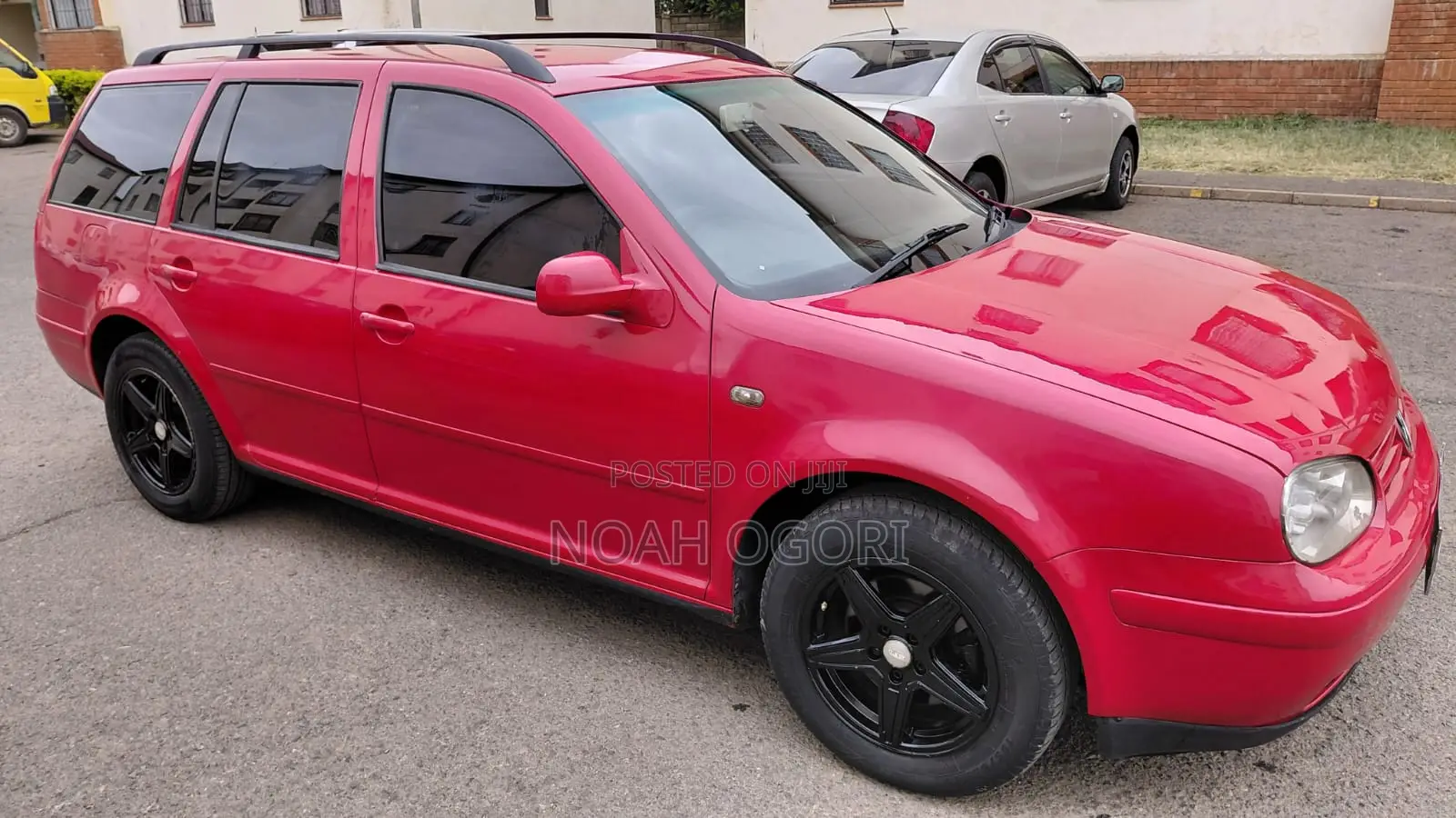 Volkswagen Golf 1.6 Automatic 2001 Red