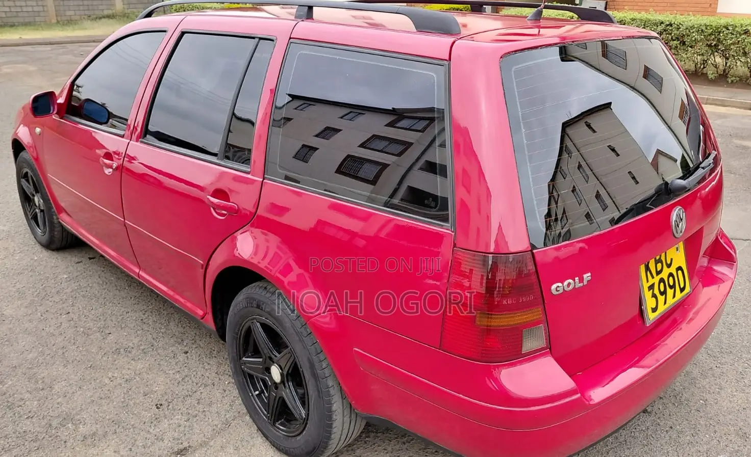 Volkswagen Golf 1.6 Automatic 2001 Red