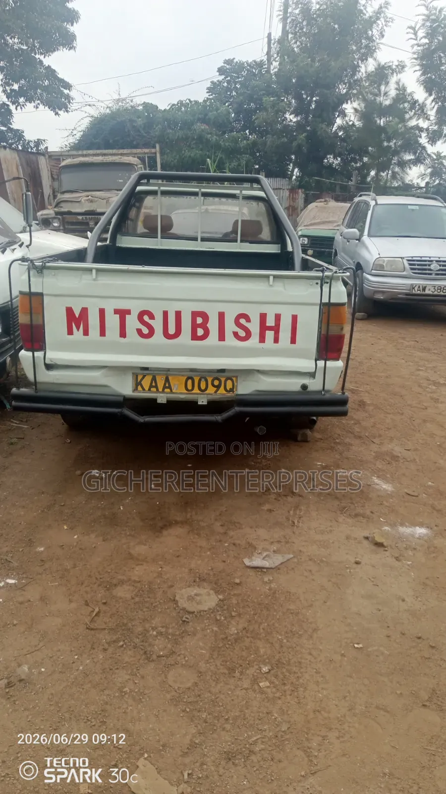 Mitsubishi L200 2004 White