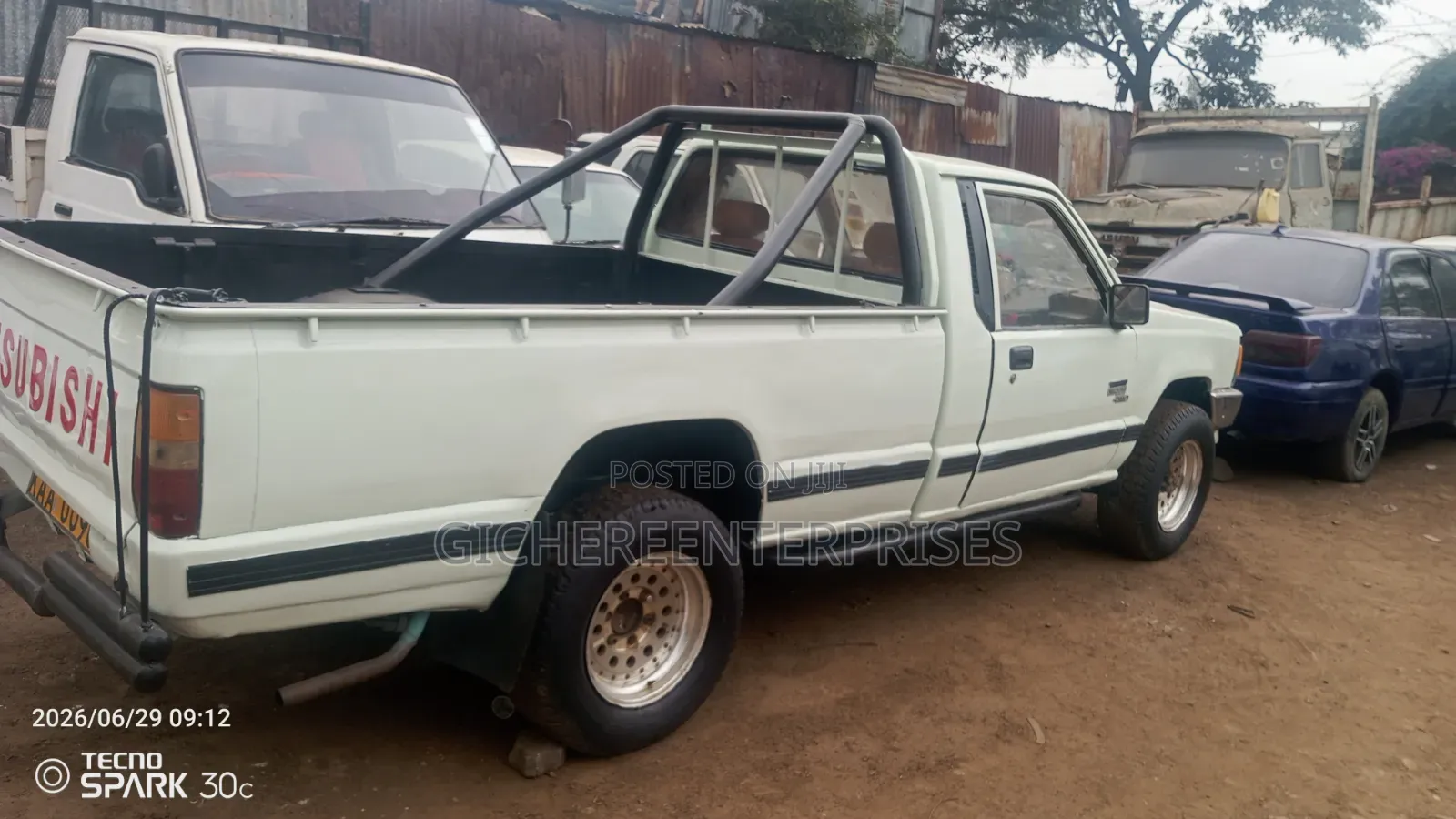 Mitsubishi L200 2004 White