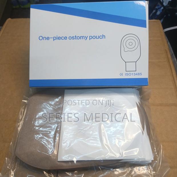 Ostomy Pouch/Colostomy Bags - thumbnail 3