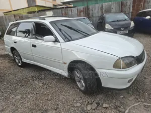 Toyota Caldina 2001 White