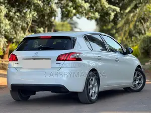 Peugeot 308 2017 White