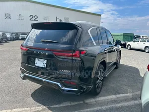 Lexus LX 2024 Black