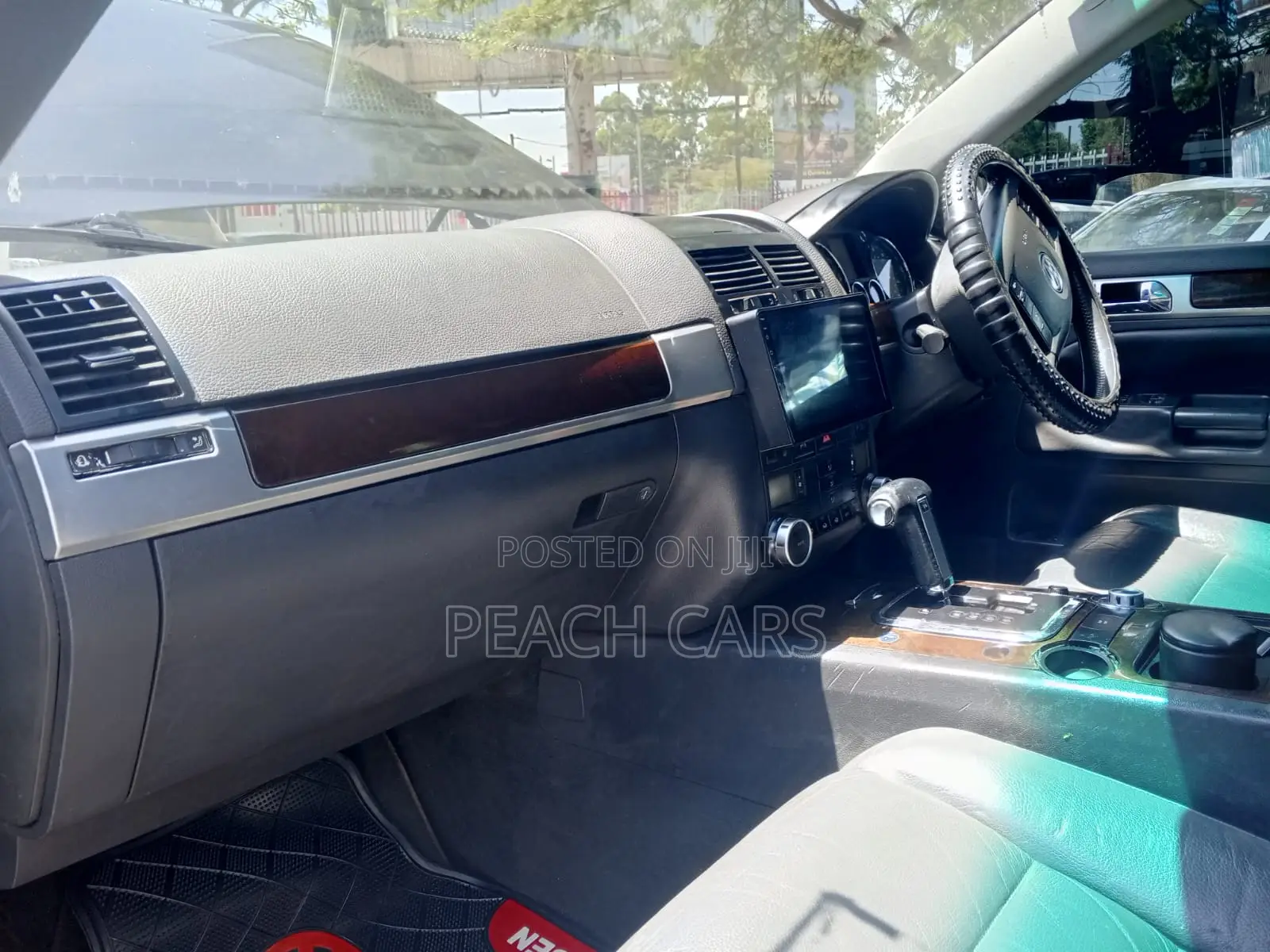 Volkswagen Touareg 2006 Black