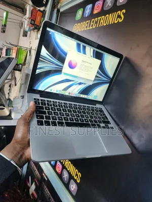 Laptop Apple MacBook Pro 2015 16GB Intel Core i7 SSD 256GB