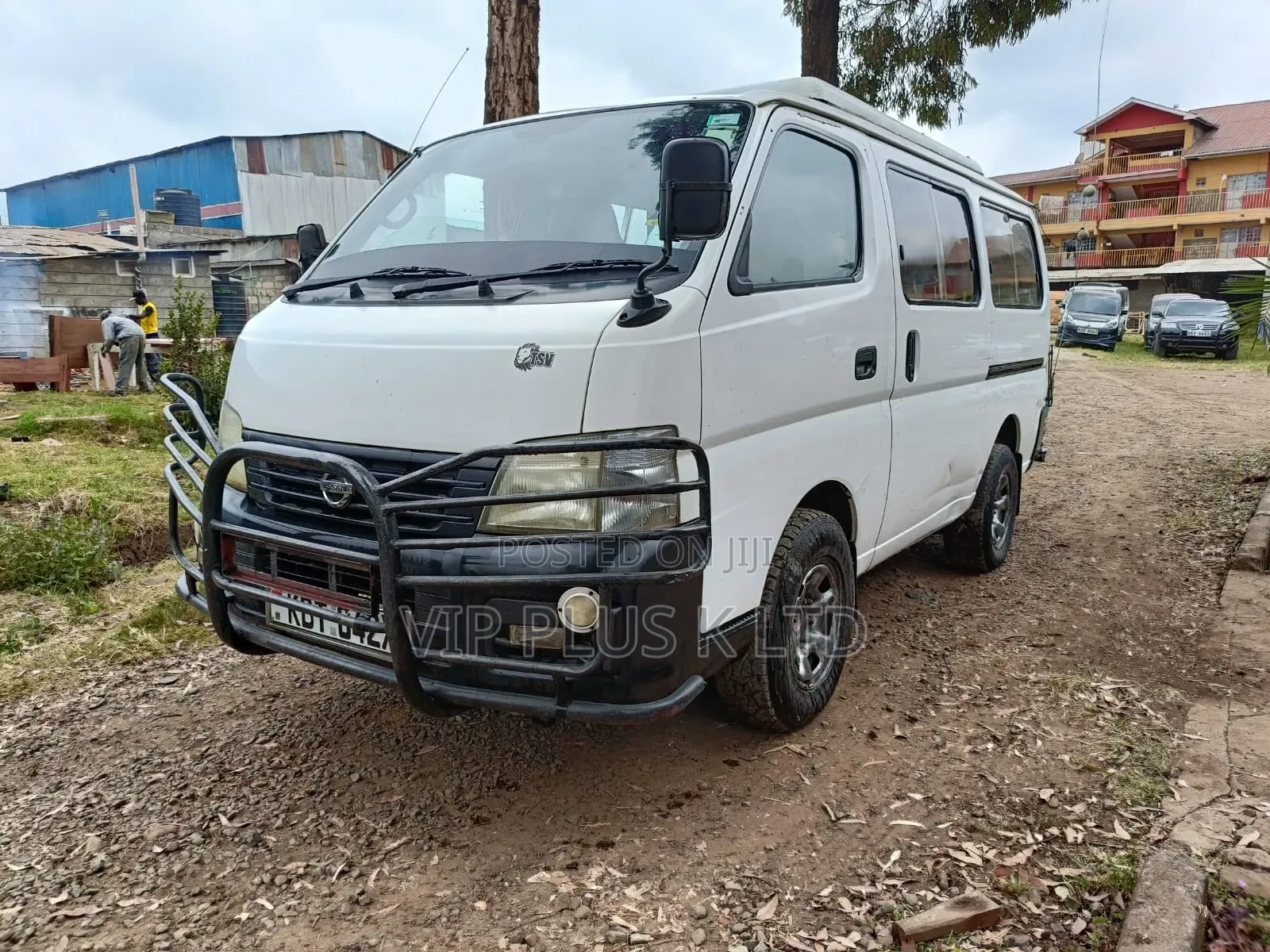 Nissan Caravan (Urvan) 2005 White