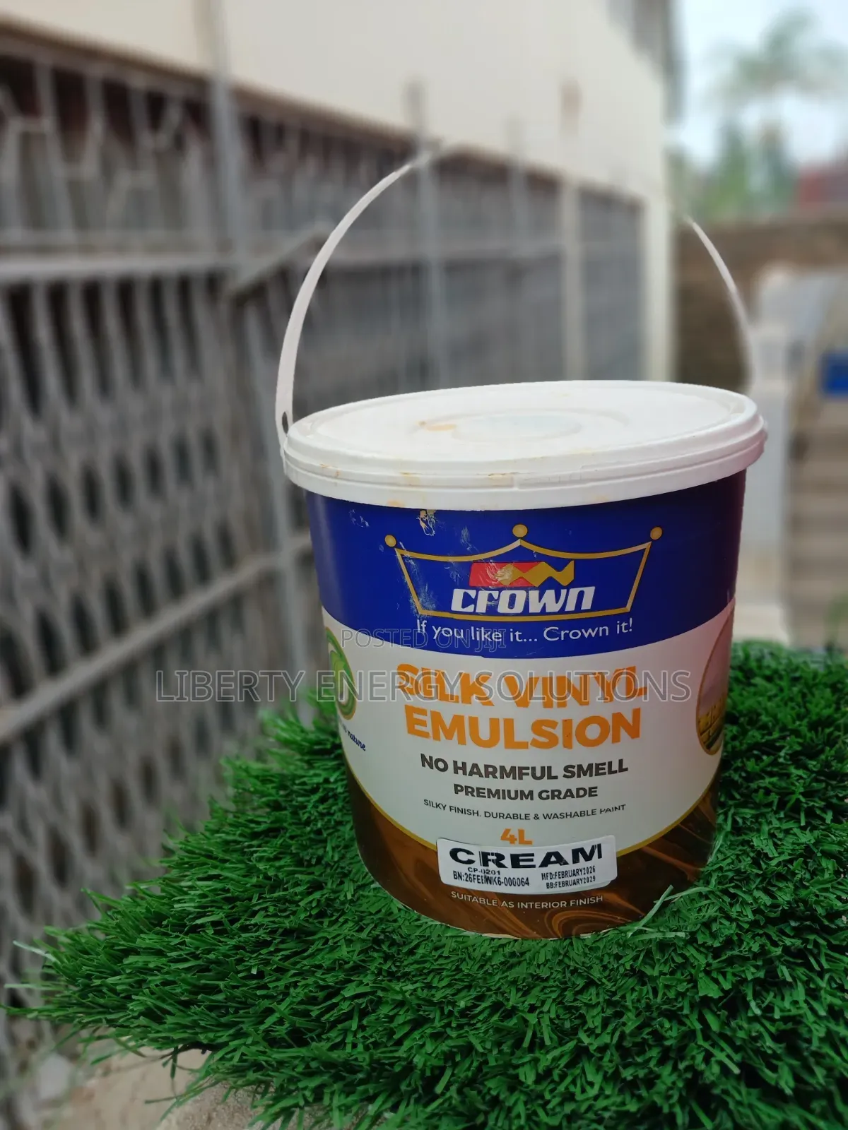 Crown Silk Vinyl Emulsion Cream 4litre