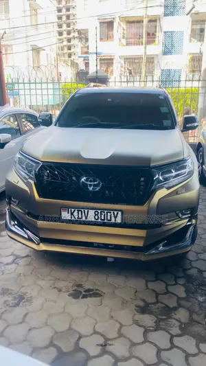 Toyota Land Cruiser Prado 2019