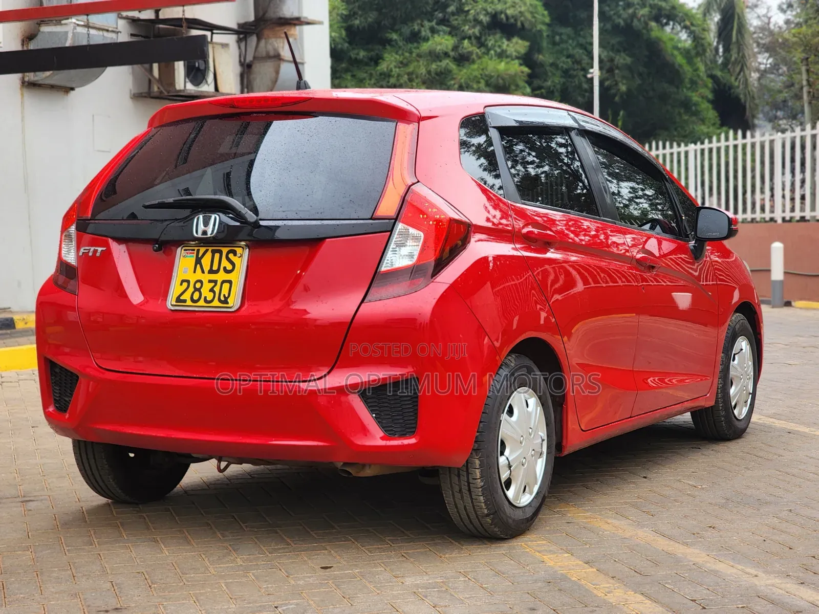Honda Fit 2017 Red