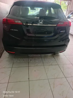 Honda Vezel 2018 Black