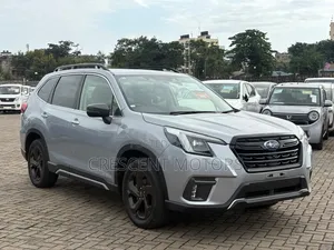 Subaru Forester 2022 Silver