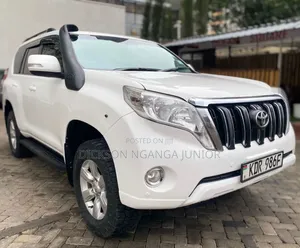 Toyota Land Cruiser Prado 2017 White