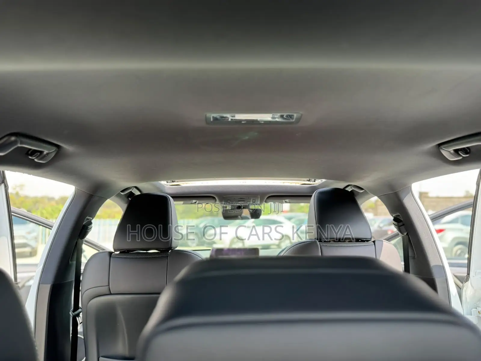 Lexus RX 300 4WD 2019 White
