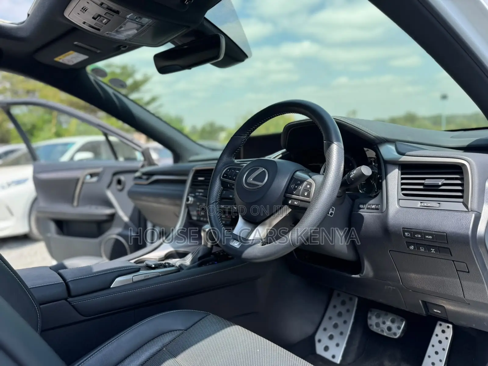 Lexus RX 300 4WD 2019 White