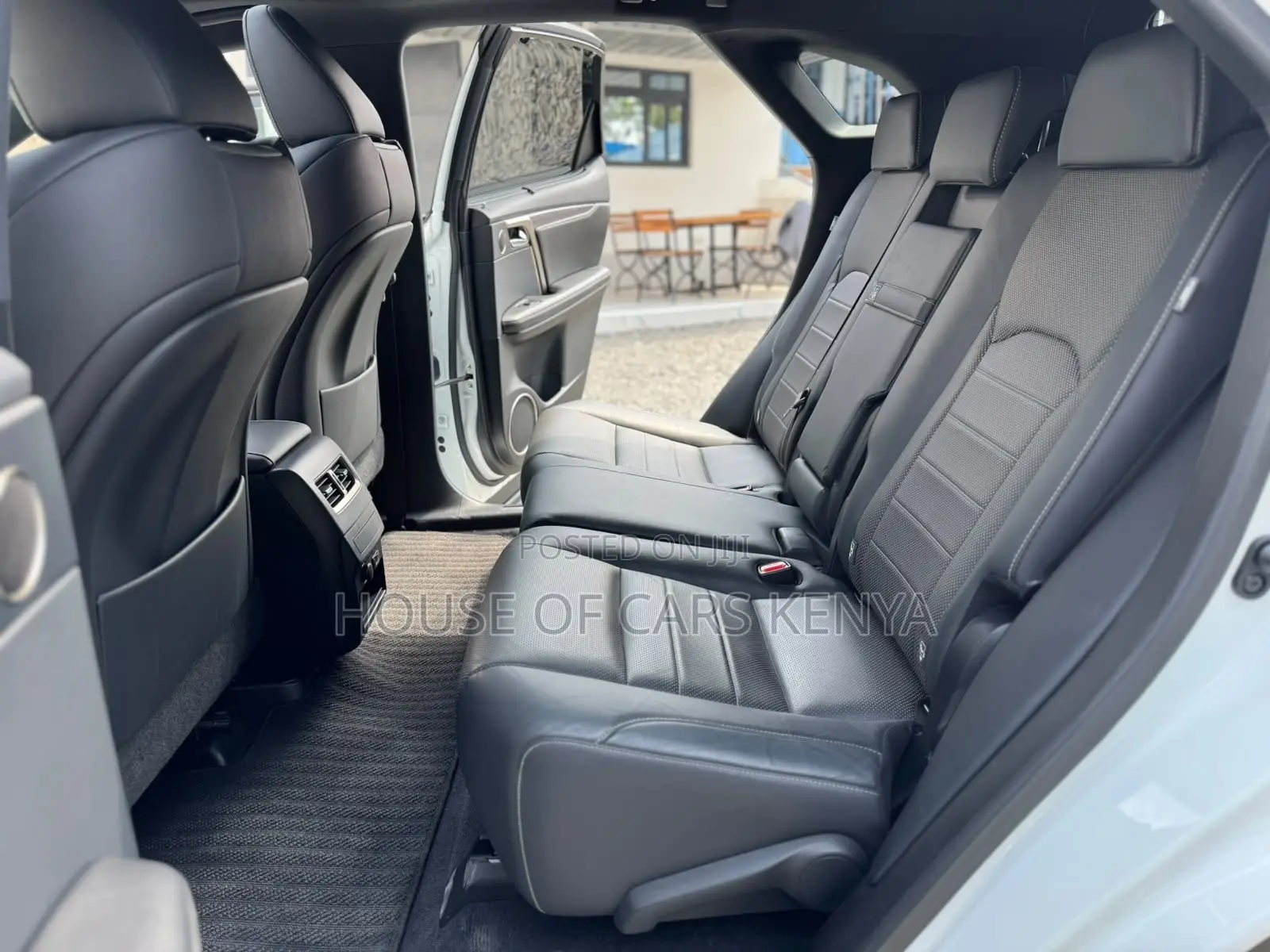 Lexus RX 300 4WD 2019 White