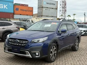 Subaru Outback 2022 Blue