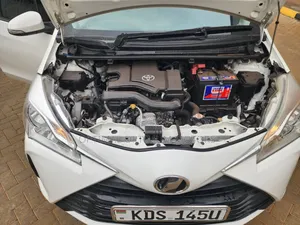 Toyota Vitz 2018 White