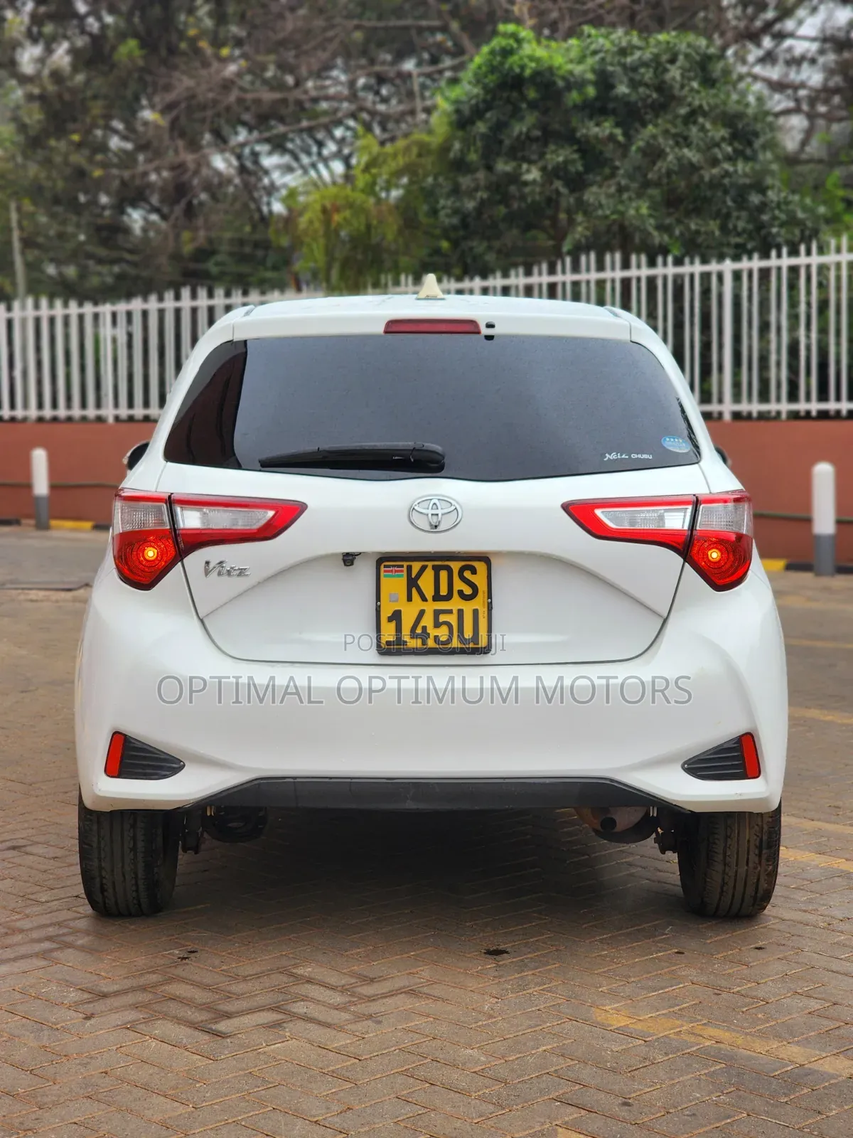 Toyota Vitz 2018 White
