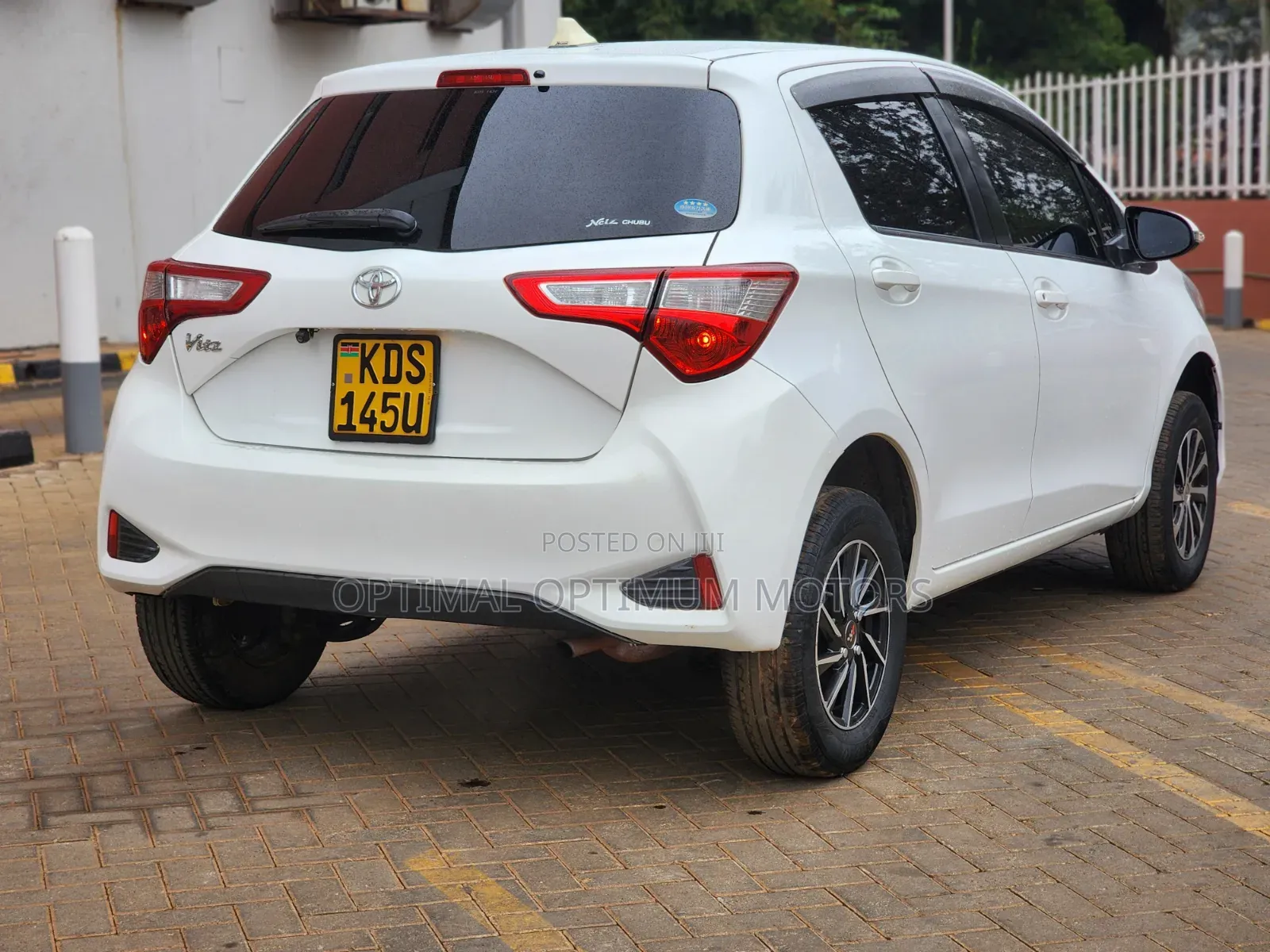 Toyota Vitz 2018 White