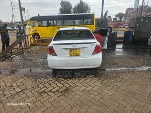 Toyota Axio 2008 White