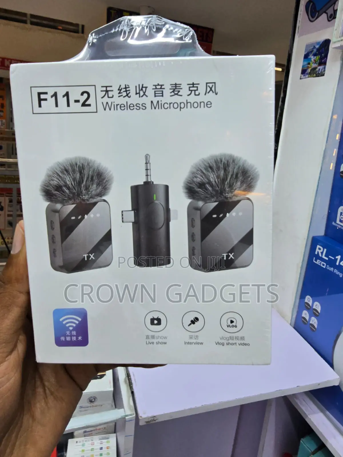 F11-2 Wireless Lavalier Mic for iPhone Android Camera
