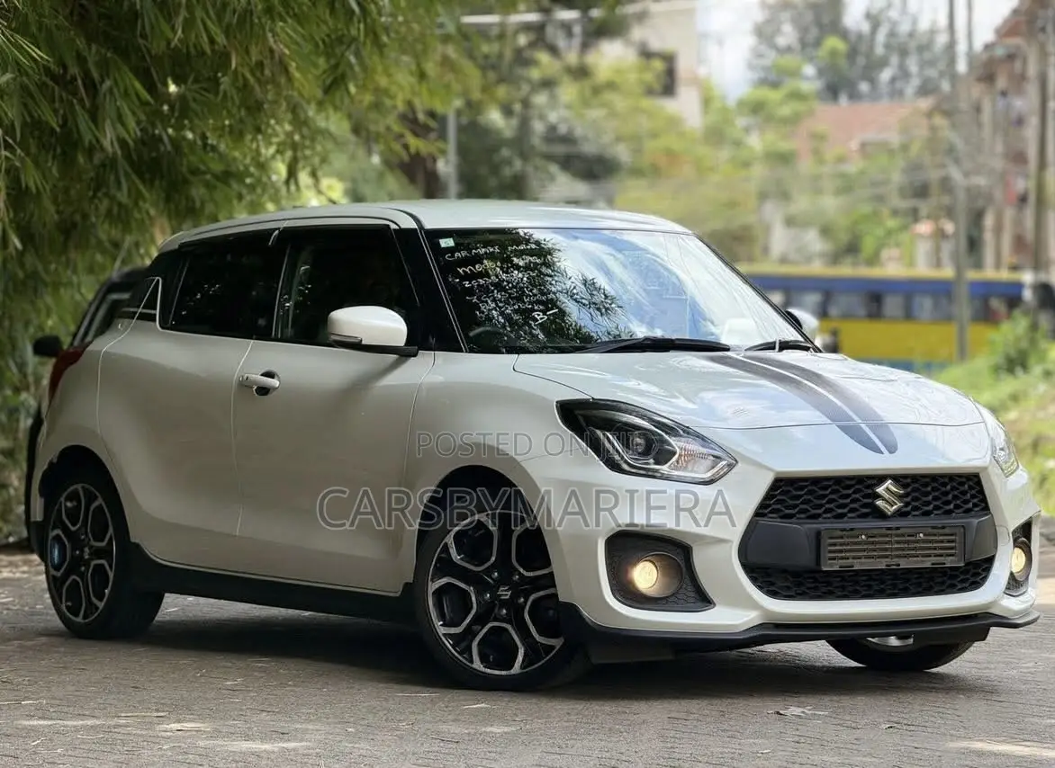 Suzuki Swift Sport 2019 White
