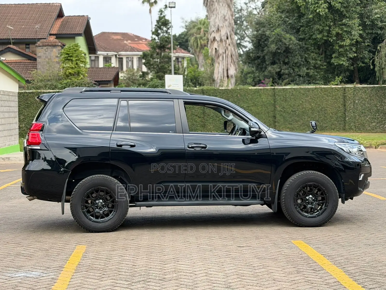 Toyota Land Cruiser Prado 2021 Black