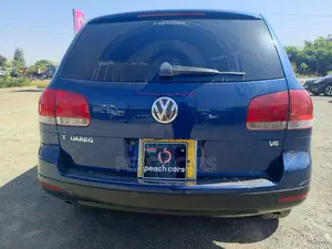Volkswagen Touareg 2004 Blue