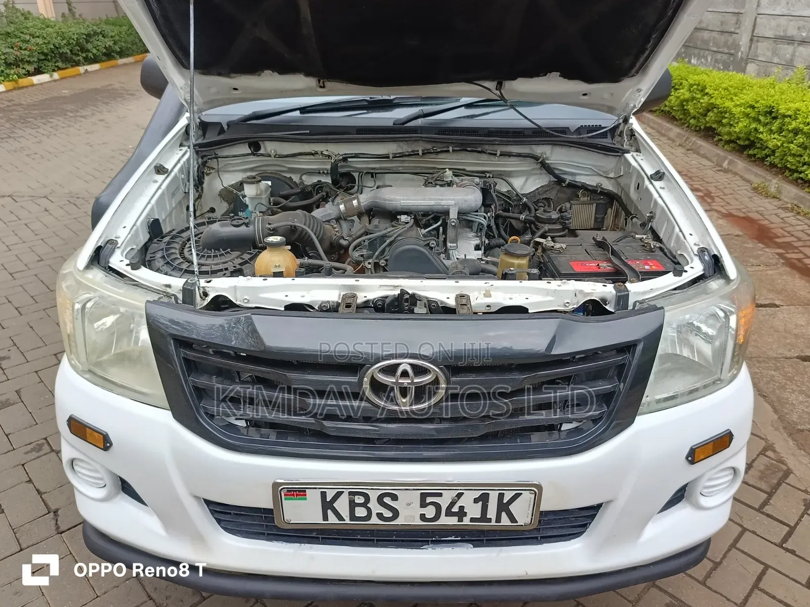 Toyota Hilux 2012 White