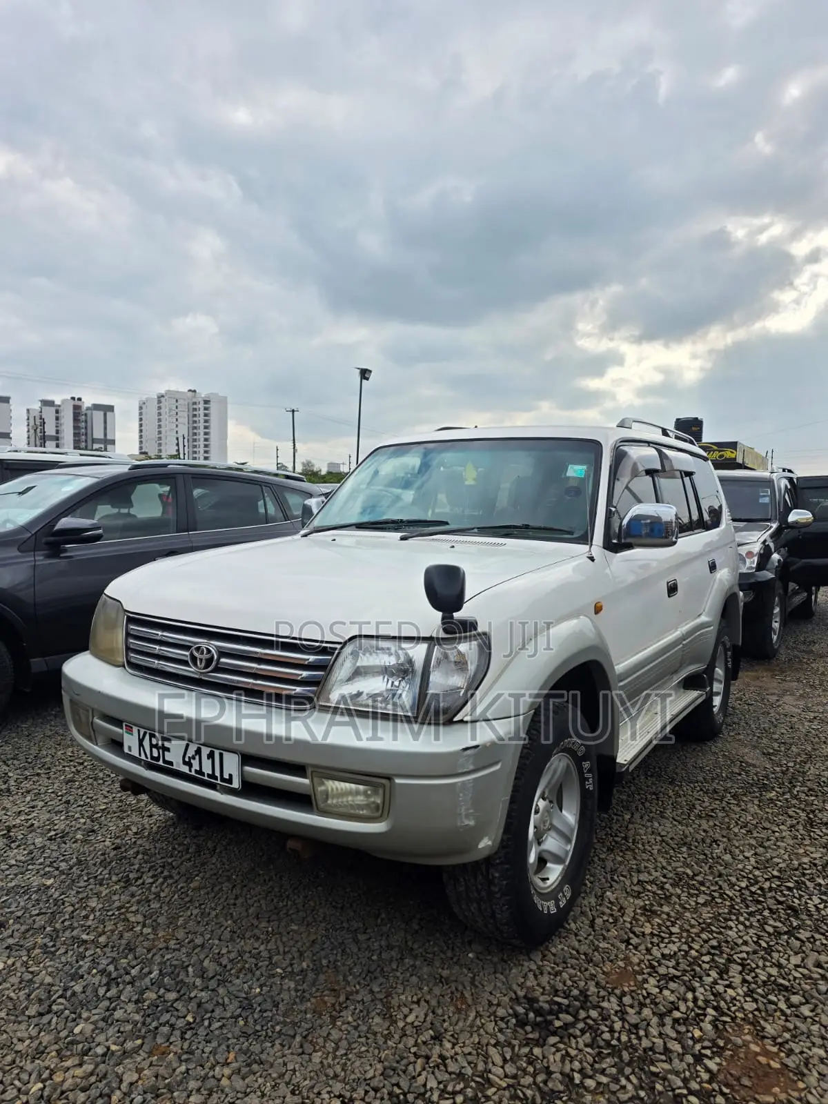 Toyota Land Cruiser Prado 2004 White