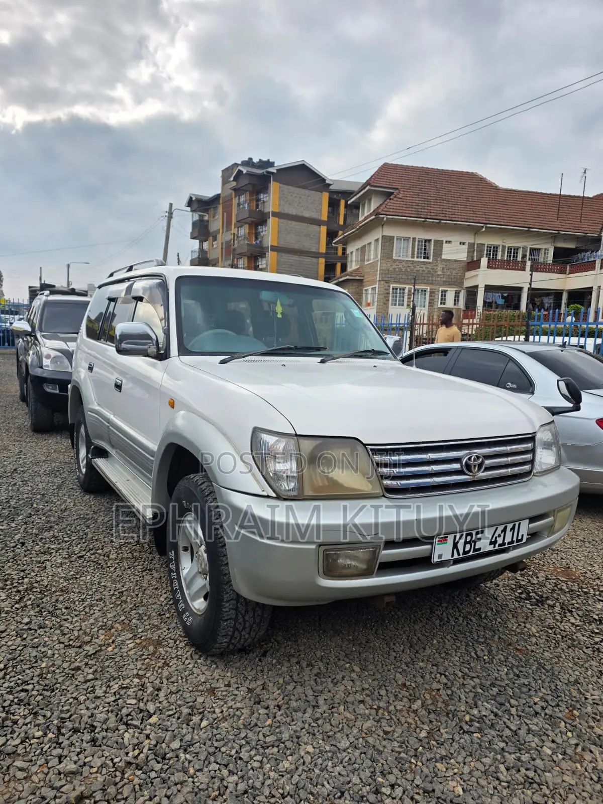 Toyota Land Cruiser Prado 2004 White