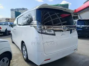 Toyota Vellfire 2018 White