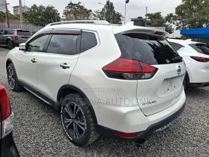 Nissan X-Trail 2.0 Petrol AWD 2019 White
