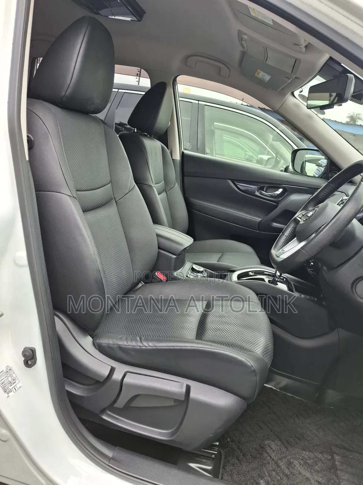 Nissan X-Trail 2.0 Petrol AWD 2019 White